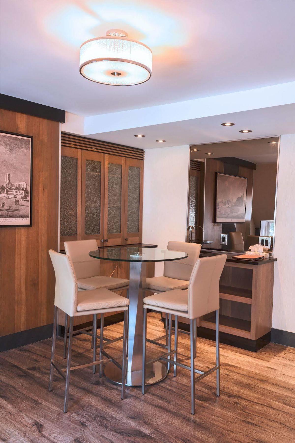 Du Tresor 3* Quebec City